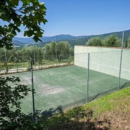 Sleeps 9 Air Con Умбертиде